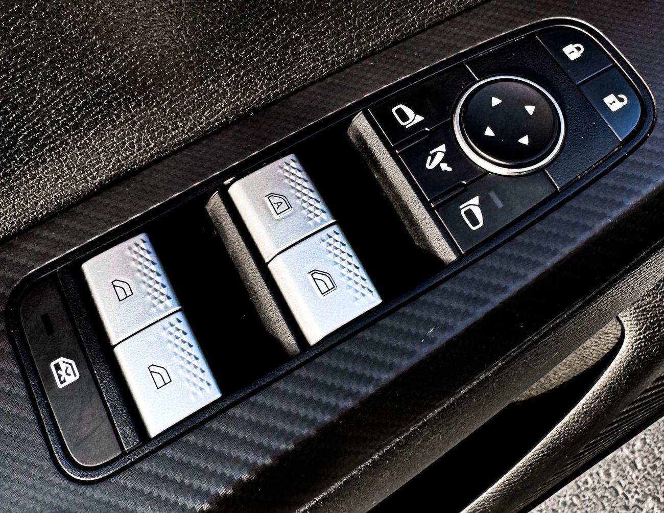 Mitsubishi Outlander Mitsubishi Outlander | 3.0 L | 2023 | GCC | Accident-Free |  In Excellent Condition | 1142 P.M