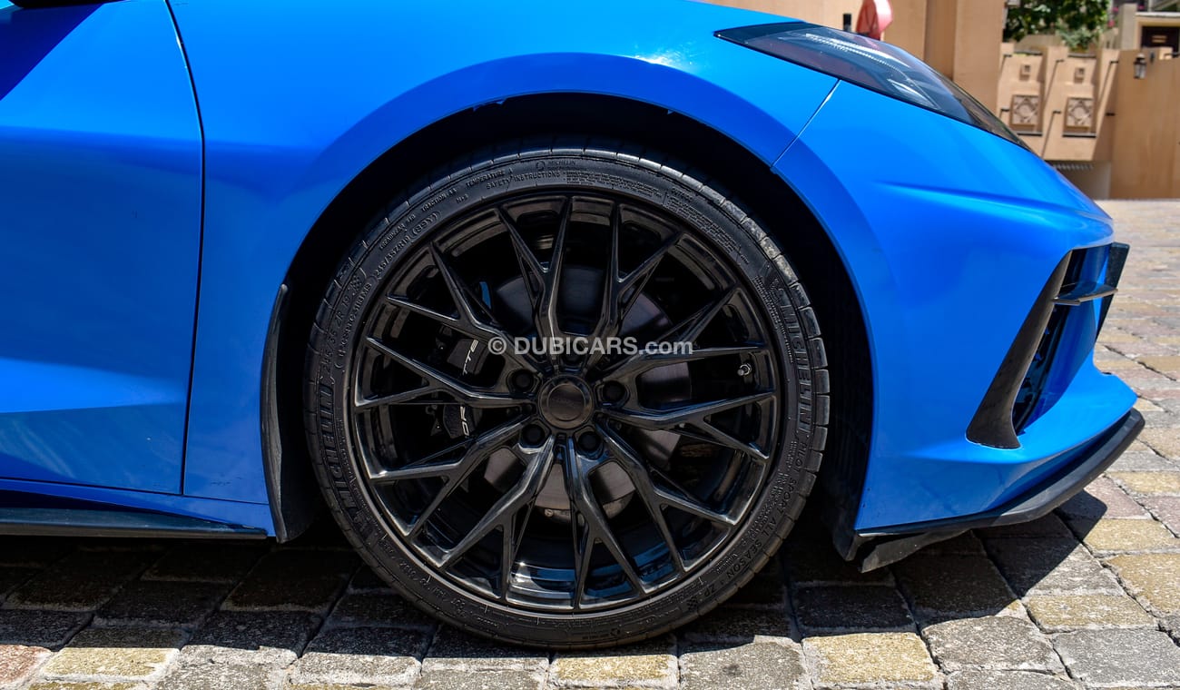 شيفروليه كورفت 6.2L 2LT Convertible