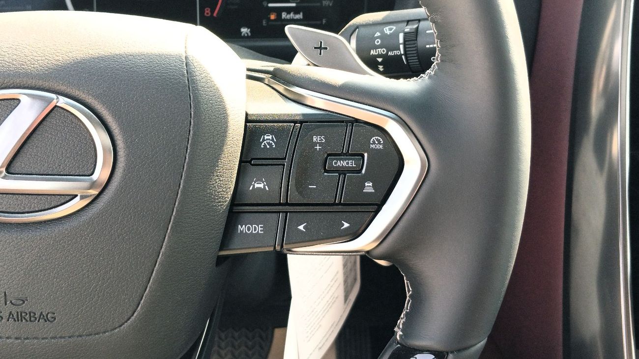 Lexus LX 700h 3.5L Hybrid Signature 7 Seater 2025YM