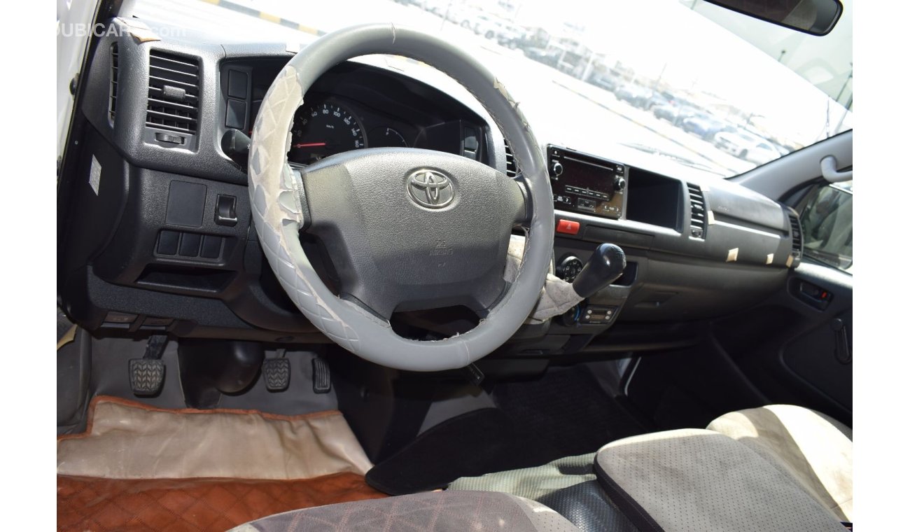 Toyota Hiace Toyota Hiace Highroof Freezer van,model:2015. Free of accident