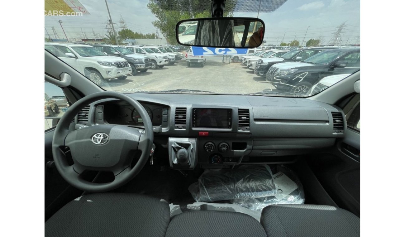 تويوتا هاياس Toyota Hiace Std roof, 2.5l diesel, 2023 model