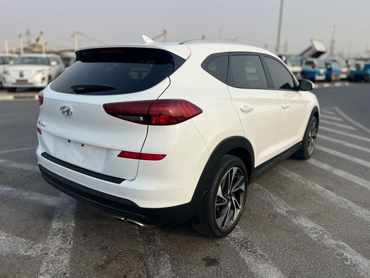 Hyundai Tucson 2021 HYUNDAI TUCSON LIMITED 2.4L V4 - LEATHER & ELECTRIC SEATS - PUSH START - AUTO TRUNK -