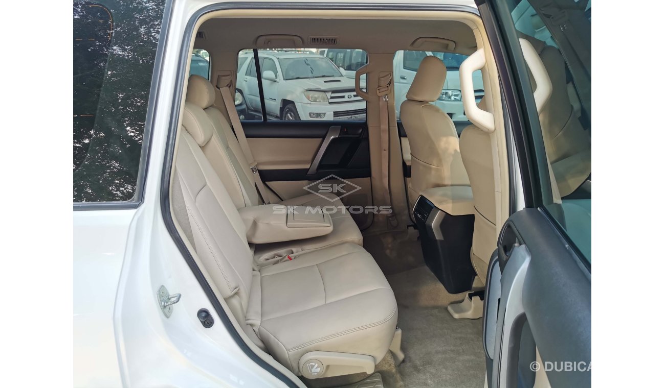 تويوتا برادو 4.0L Petrol, Alloy Rims, Leather Seats, Rear A/C (LOT #3509)