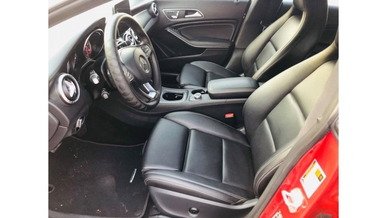 Mercedes-Benz CLA 250 Sport MODEL 2018 CAR PERFECT CONDITION INSIDE AND OUTSIDE FULL OPTION PANORAMIC ROOF LEATHER SEATS