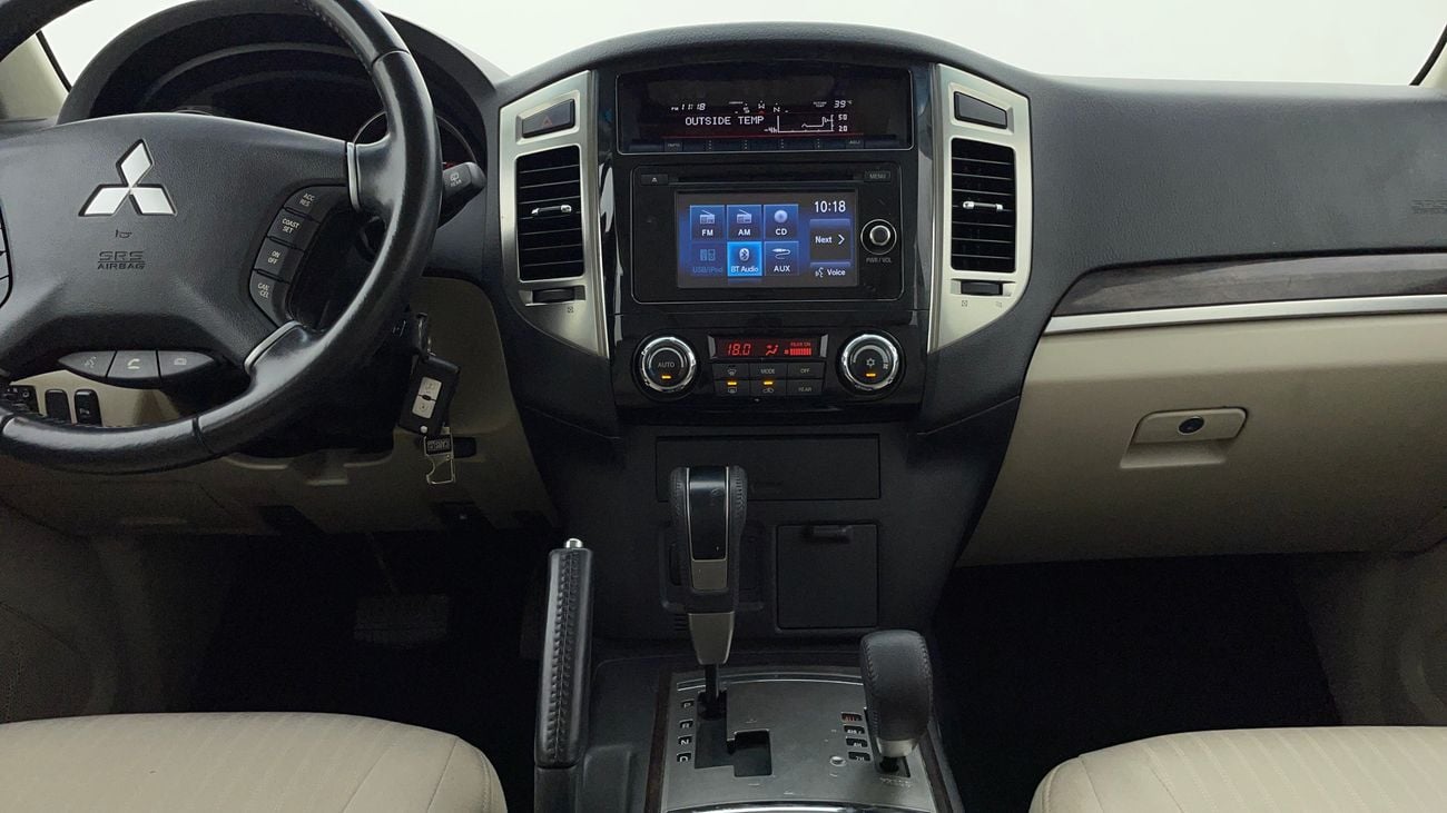 ميتسوبيشي باجيرو GLS LOW LINE 3.5 | بدون دفعة مقدمة | اختبار قيادة مجاني للمنزل