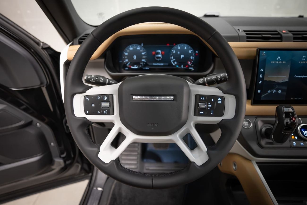 لاند روفر ديفندر P400 90 X-Dynamic HSE 3.0L (5 Seater)