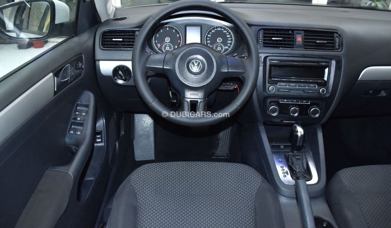 فولكس واجن جيتا EXCELLENT DEAL for our Volkswagen Jetta ( 2012 Model ) in White Color GCC Specs