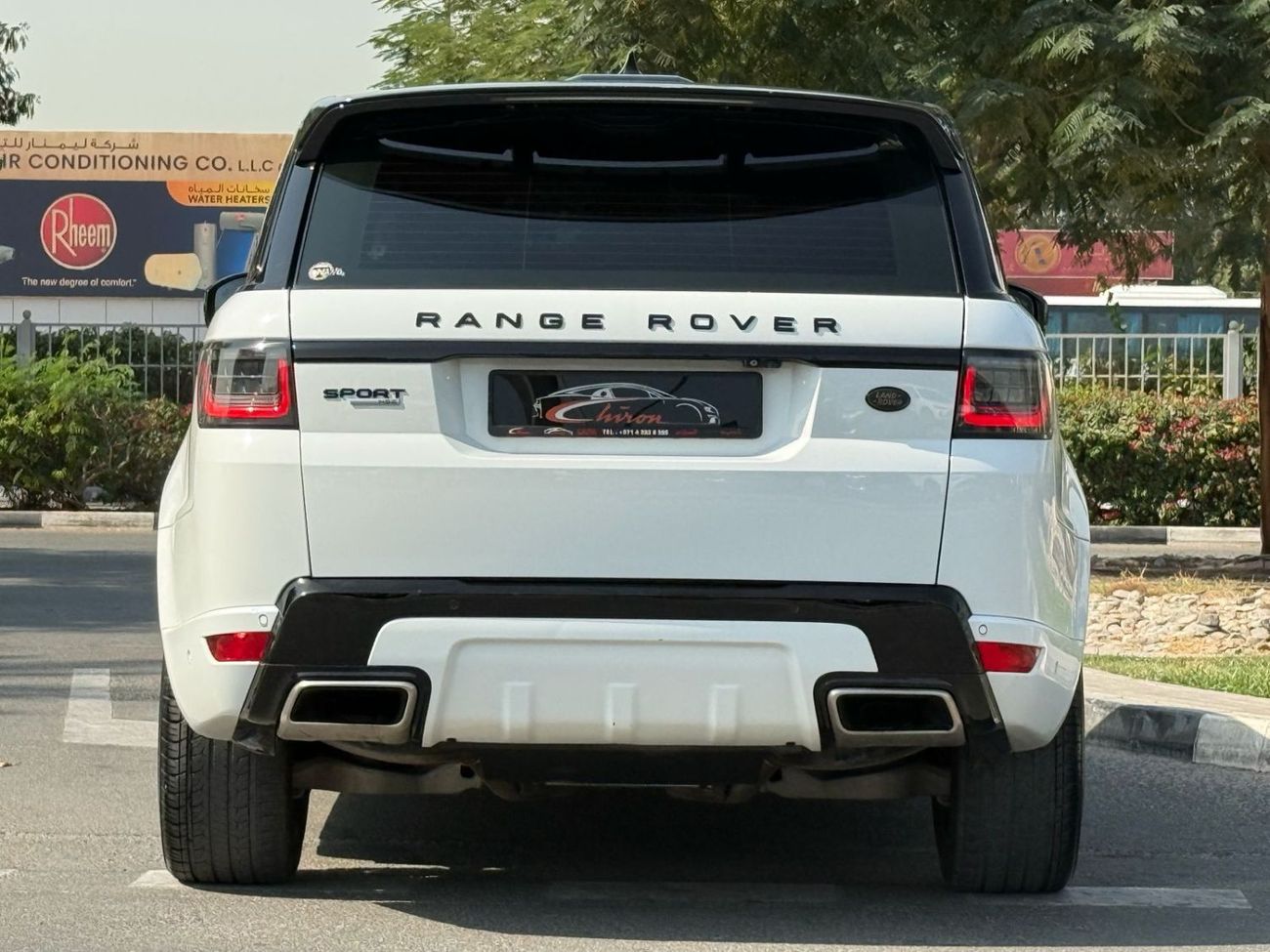 Land Rover Range Rover Sport HSE Dynamic 3.0L RANGE ROVER HSE DYNAMIC 2018 GCC V6 SUPERCHARGED SERVICE HISTORY FULL OPTIONS