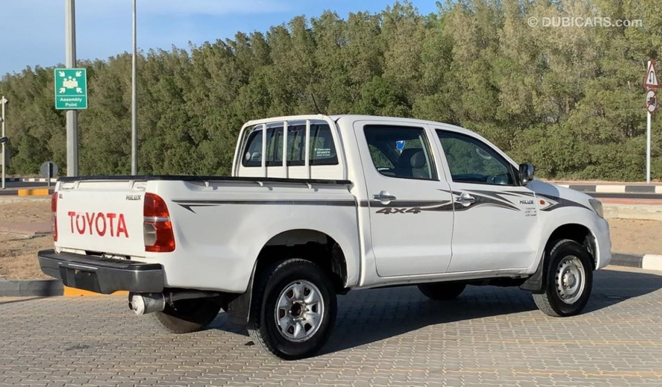 Toyota Hilux Toyota Hilux 4x4 2015 Diesel Ref# 443