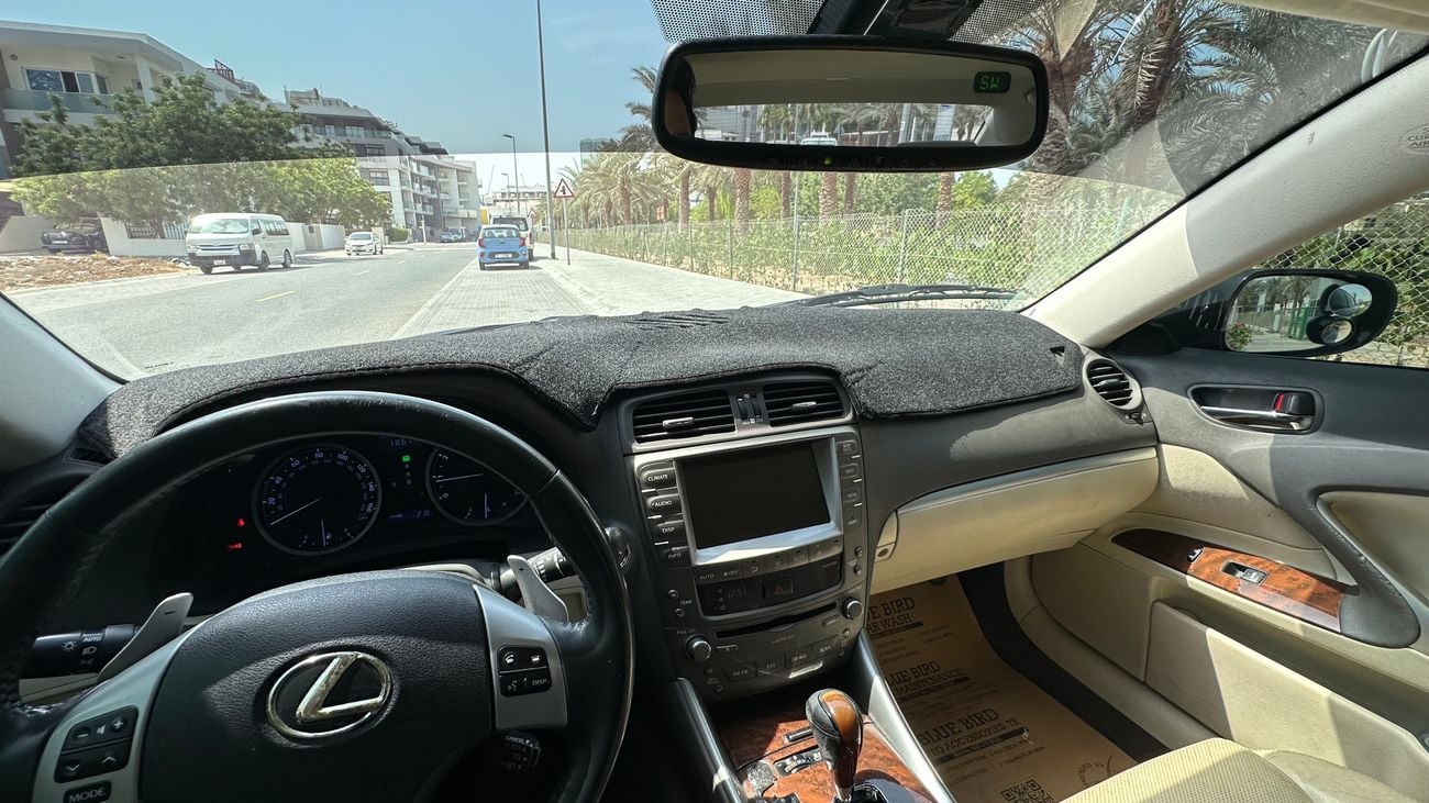 لكزس IS 250 is250 2.5L