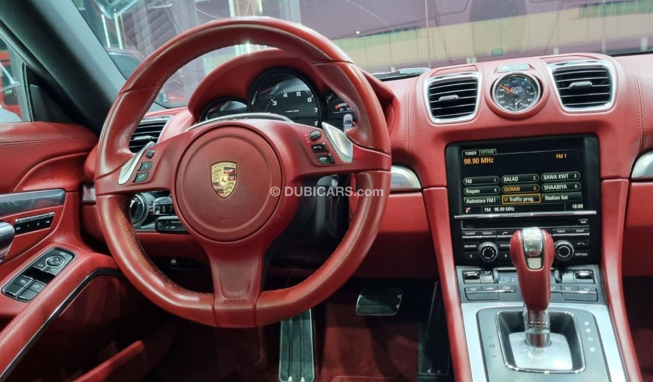 Porsche 718 Cayman Std PORSCHE CAYMAN 2015 GCC IN PERFECT CONDITION FOR 139K AED