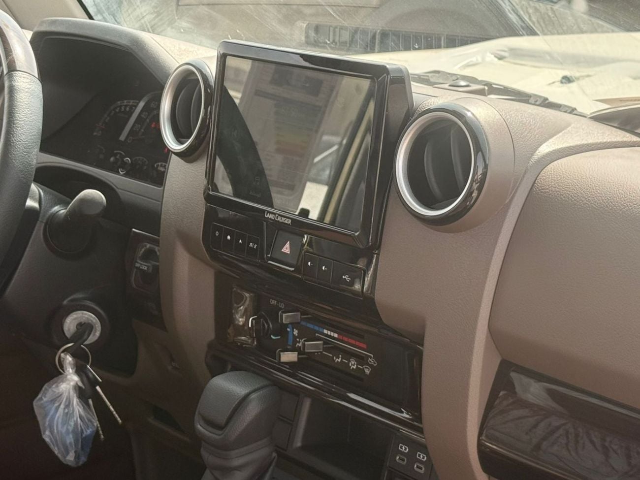 تويوتا لاند كروزر بيك آب TOYOTA LAND CRUISER LC79 4.0 2026