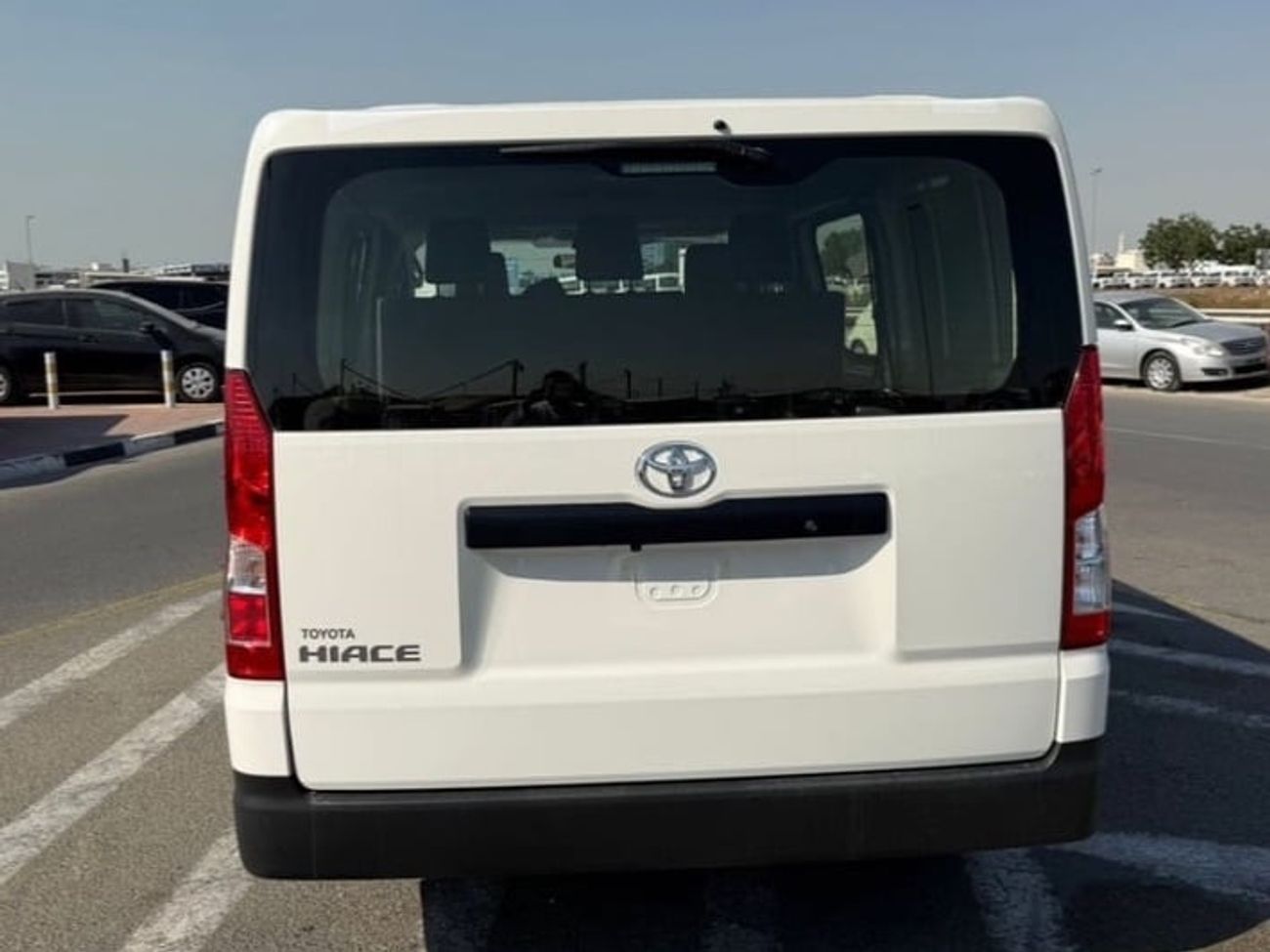 Toyota Hiace Hiace 3.5 MT petrol semi Cargo 2026