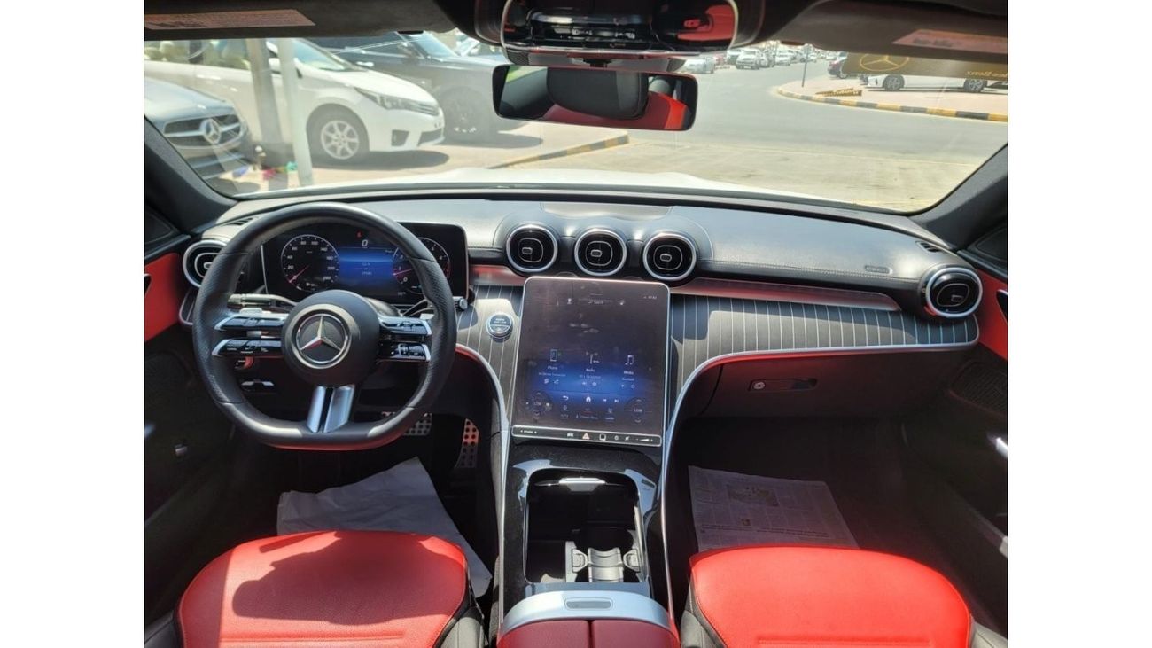 مرسيدس بنز C 300 2022 Mercedes-Benz C 300 Std (W205), 4dr Sedan, 2L 4cyl Petrol, Automatic, Rear Wheel Drive