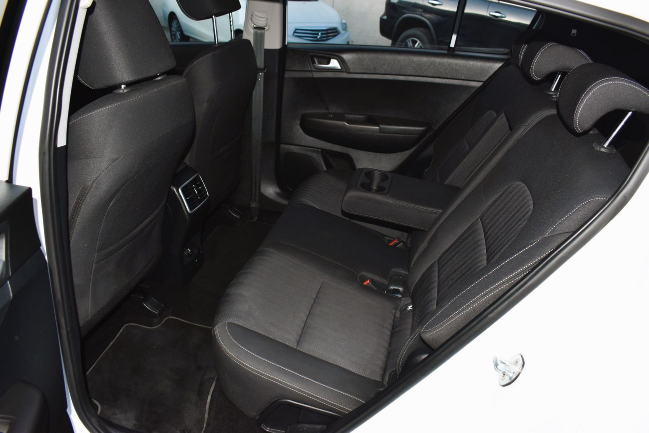 Kia Sportage AED 1279 PM | 2.4L LX AWD GCC DEALER WARRANTY