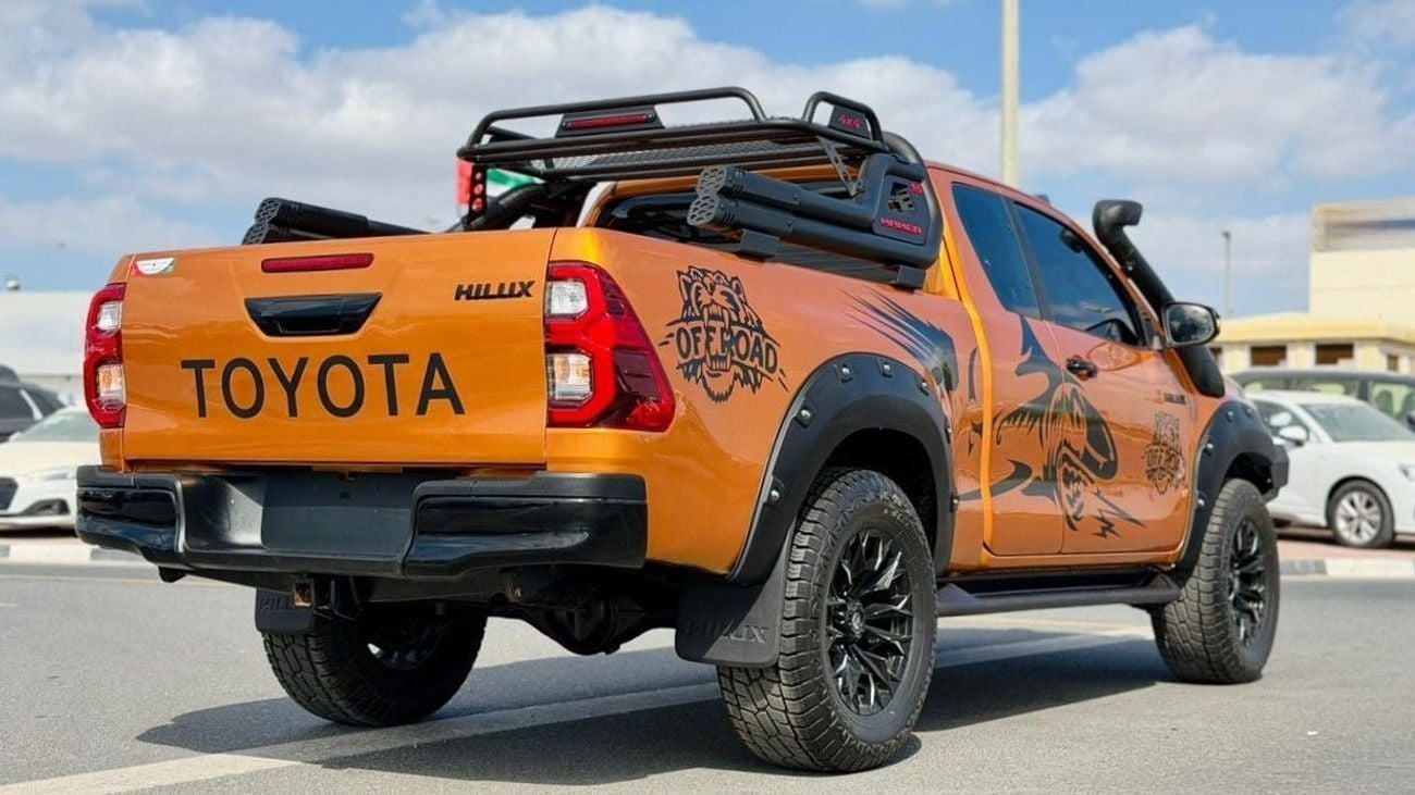 Toyota Hilux 2017 | 2.8L DIESEL | MANUAL TRANSMISSION | RIGHT-HAND-DRIVE | HEAVY BULL BAR WITH LED LIGHTS | AIR S