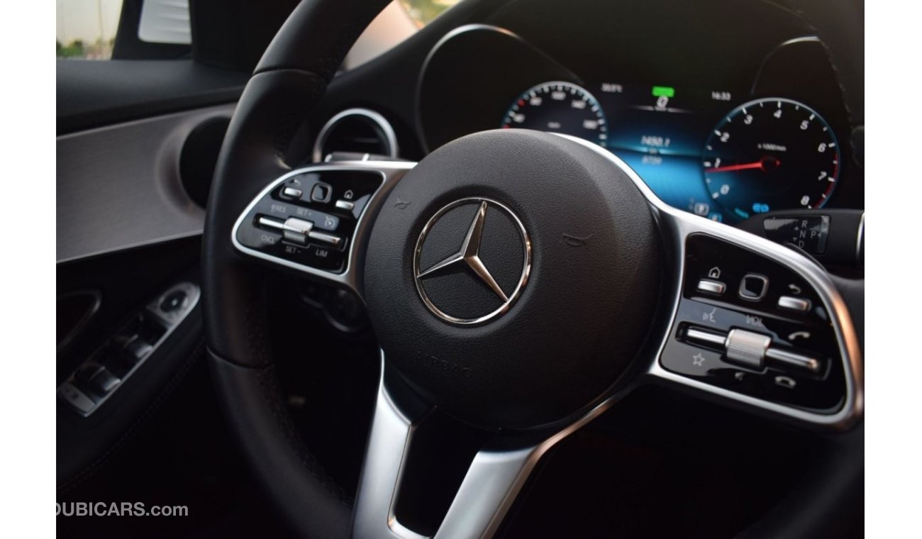 مرسيدس بنز C200 AMG - 2020 - 3 Years Warranty - Immaculate Condition