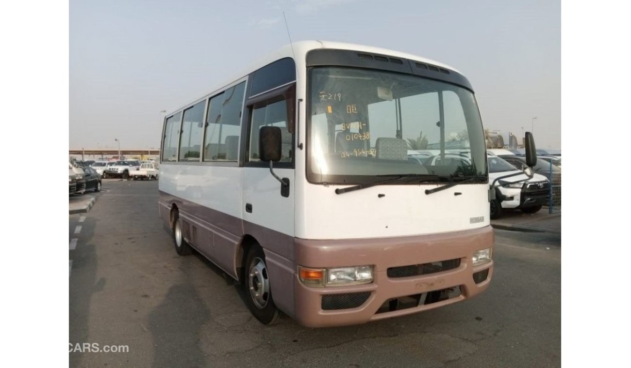 Nissan Civilian NISSAIN CIVILLIAN BUS RIGHT HAND DRIVE (PM1085)