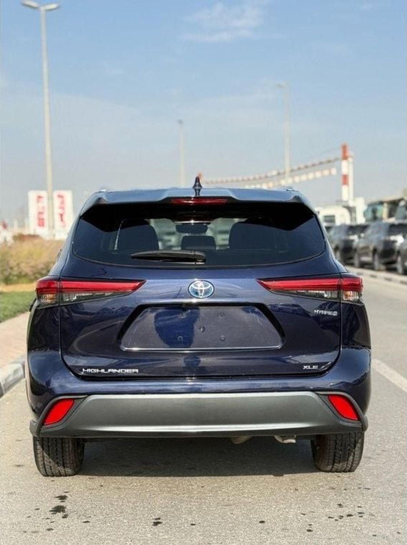 تويوتا هايلاندر Hybrid XLE leather, sunroof