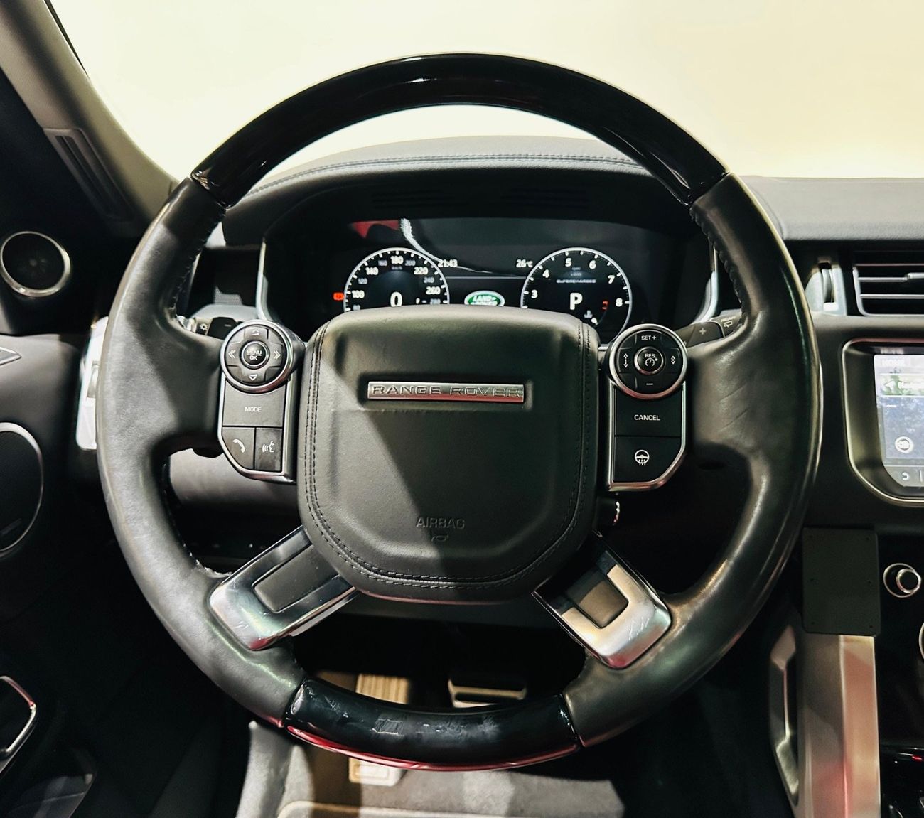 Land Rover Range Rover Supercharged 5.0L