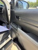 تويوتا هيلوكس SR5 export from Australia