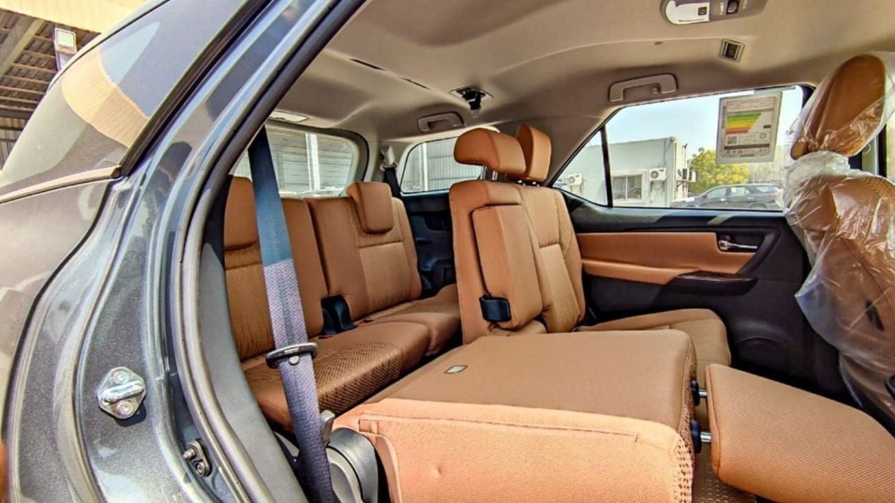 تويوتا فورتونر EXR FORTUNER 2.7L AT 4WD 7SETER