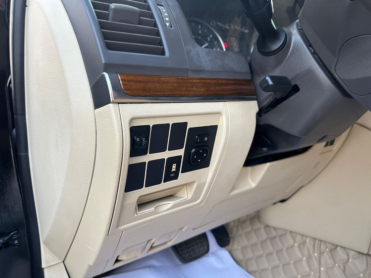 تويوتا لاند كروزر EXR 4.0L 4WD