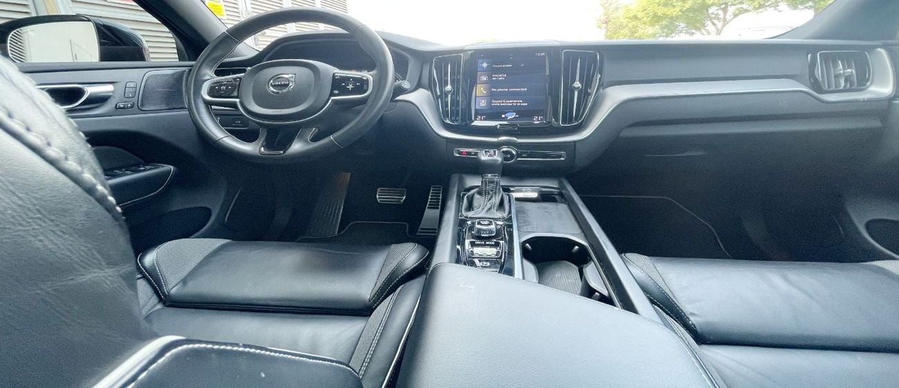 فولفو XC 60 Momentum 2.0L AWD