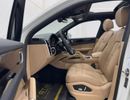 Porsche Cayenne Std 3.0L (340 HP) 2018 Porsche Cayenne, Warranty, Full Porsche Service History, GCC