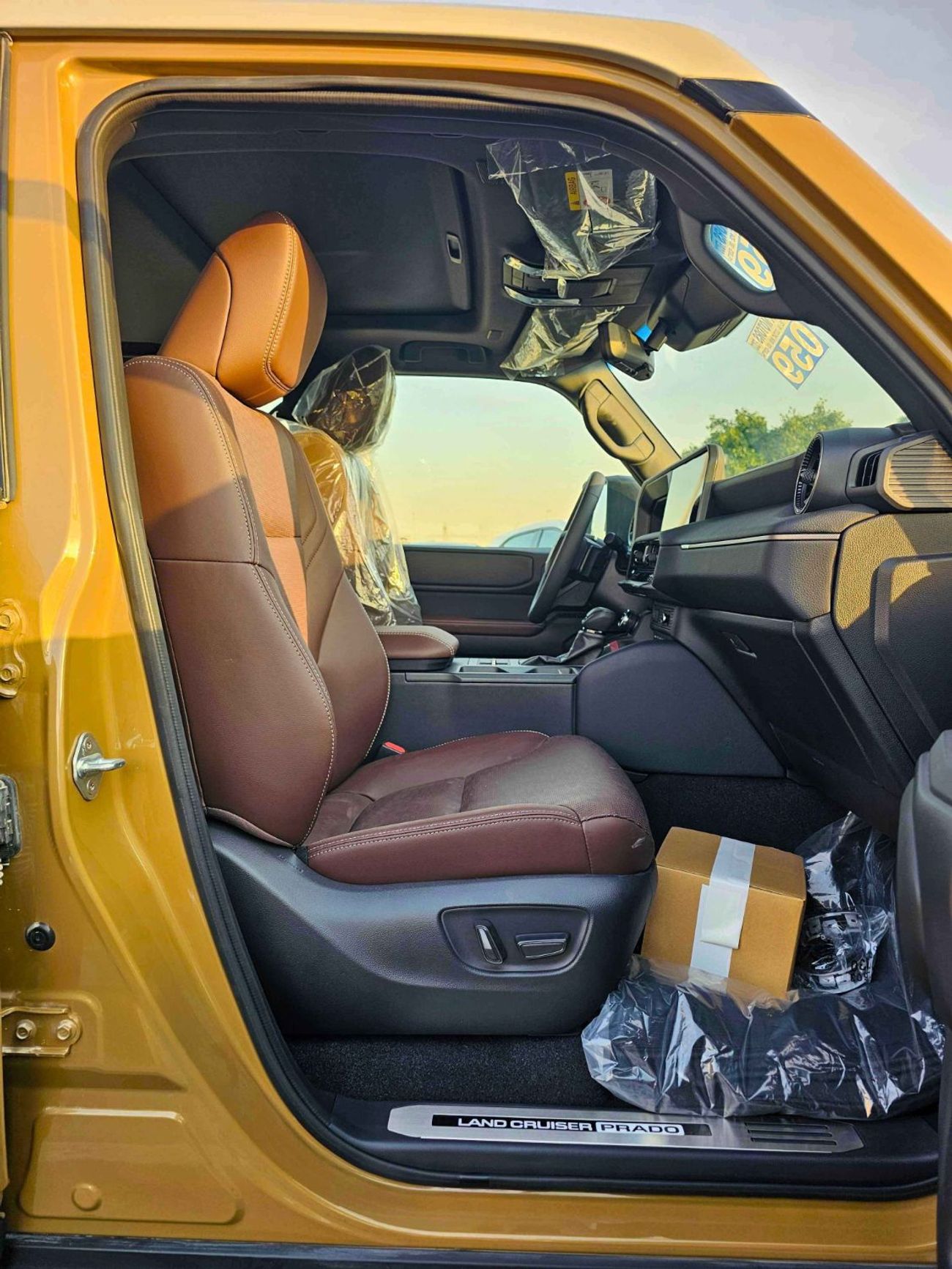 Toyota Prado ADVENTURE TURBO / 2.4L V4 PETROL | RADAR | 360* CAMERA | POWER WITH LEATHER SEATS | HEADUP DISPLAY |