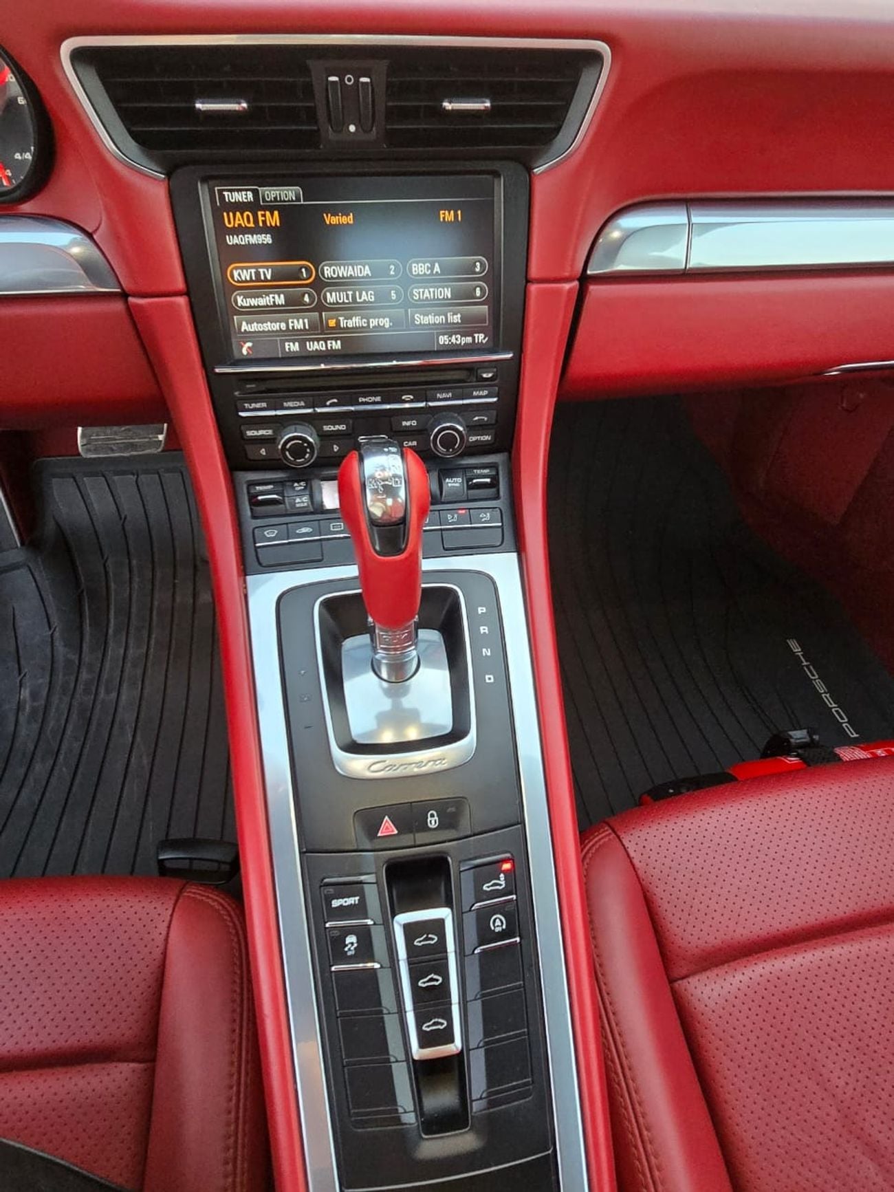 بورش 911 CARRERA
