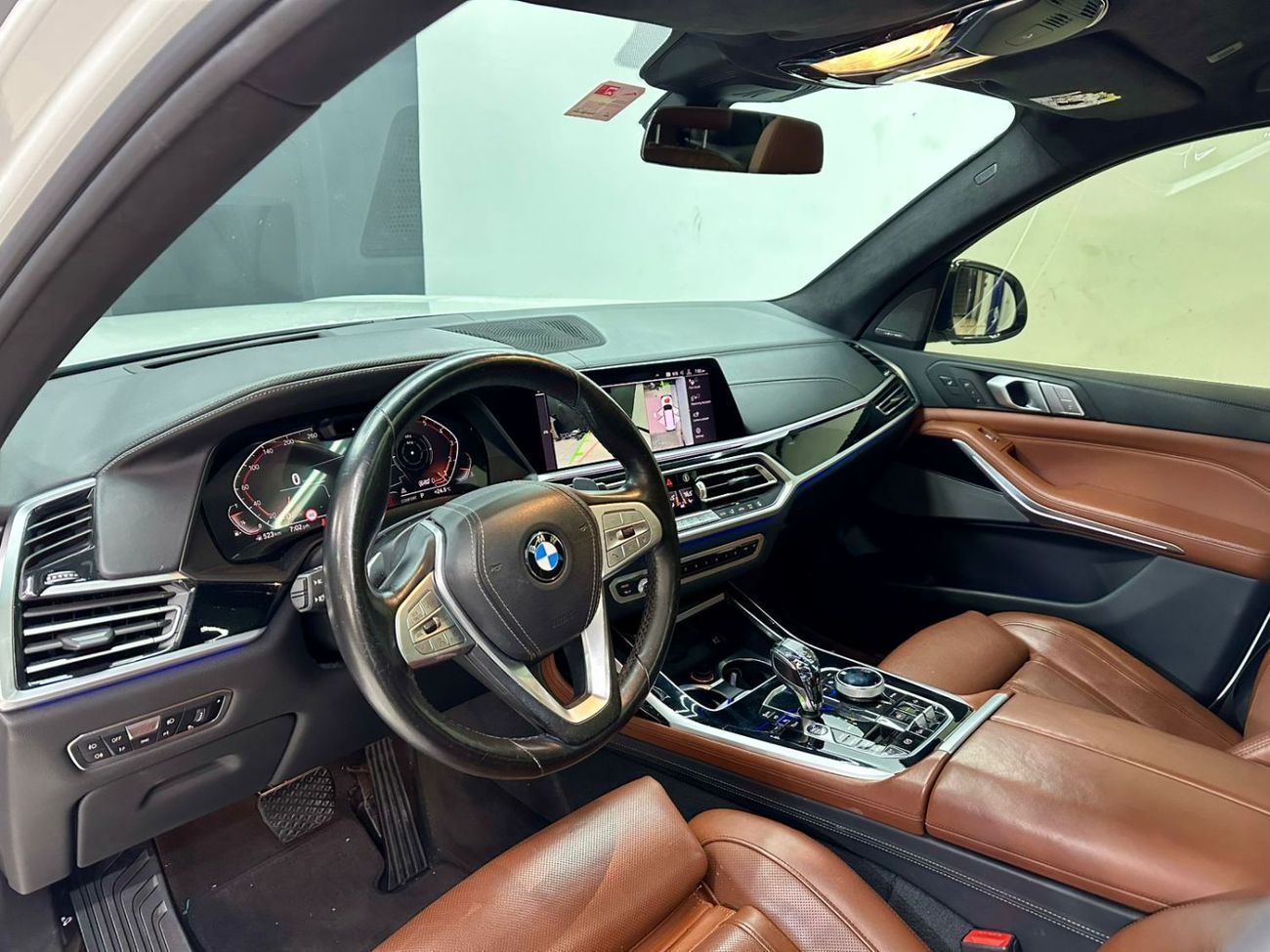 BMW X7 40i Pure Excellence 3.0L AED 3,427 / Monthly l 0% Down Payment l Masterclass Captain Seats l 1 Year