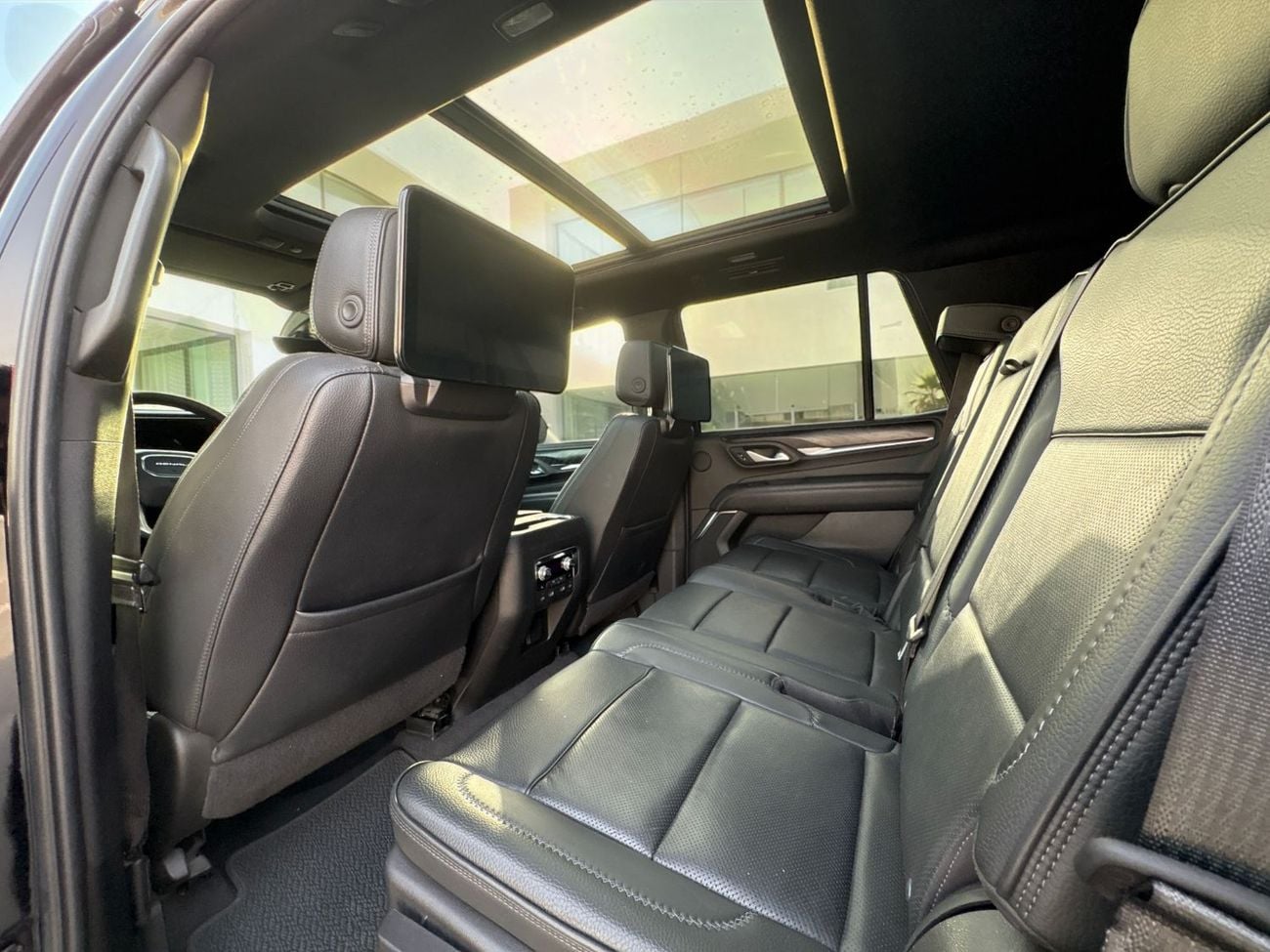 GMC Yukon Denali 6.2L (8 Seater) AED 2,080 P.M | 0% DOWN PAYMENT | GMC YUKON DENALI | 6.2L V8 | 2022 | GCC SPE