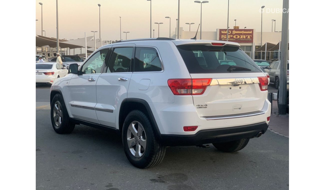 جيب جراند شيروكي Jeep Grand Cherokee_Gcc_2013_Excellent_Condition _Full option