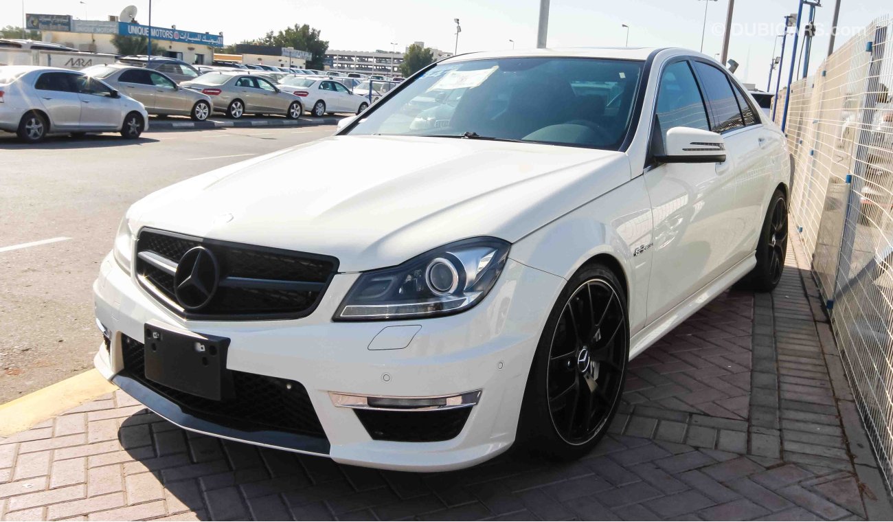 Mercedes-Benz C 63 AMG