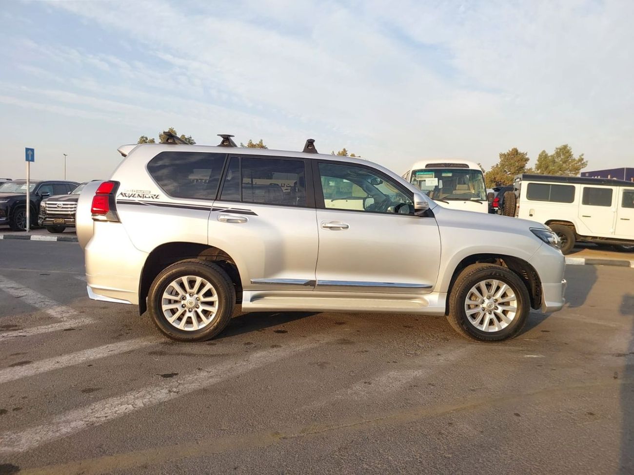 تويوتا لاند كروزر TOYOTA LAND CRUISER PRADO SUV RHD 2016 MODEL 2.8 L DIESEL AUTOMATIC(PM43662)