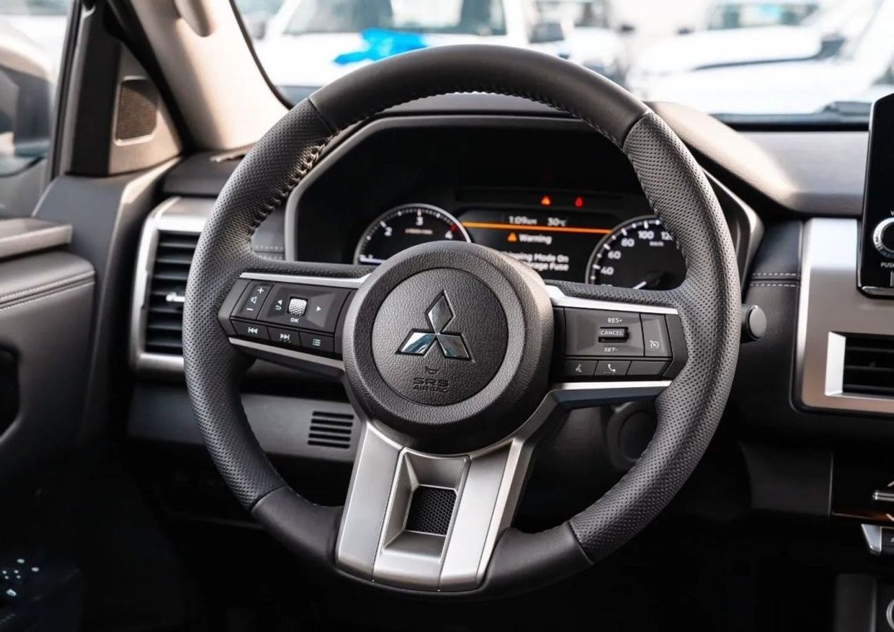 Mitsubishi L200 Mitsubishi L200 Sportero 2.4L Diesel MY2026