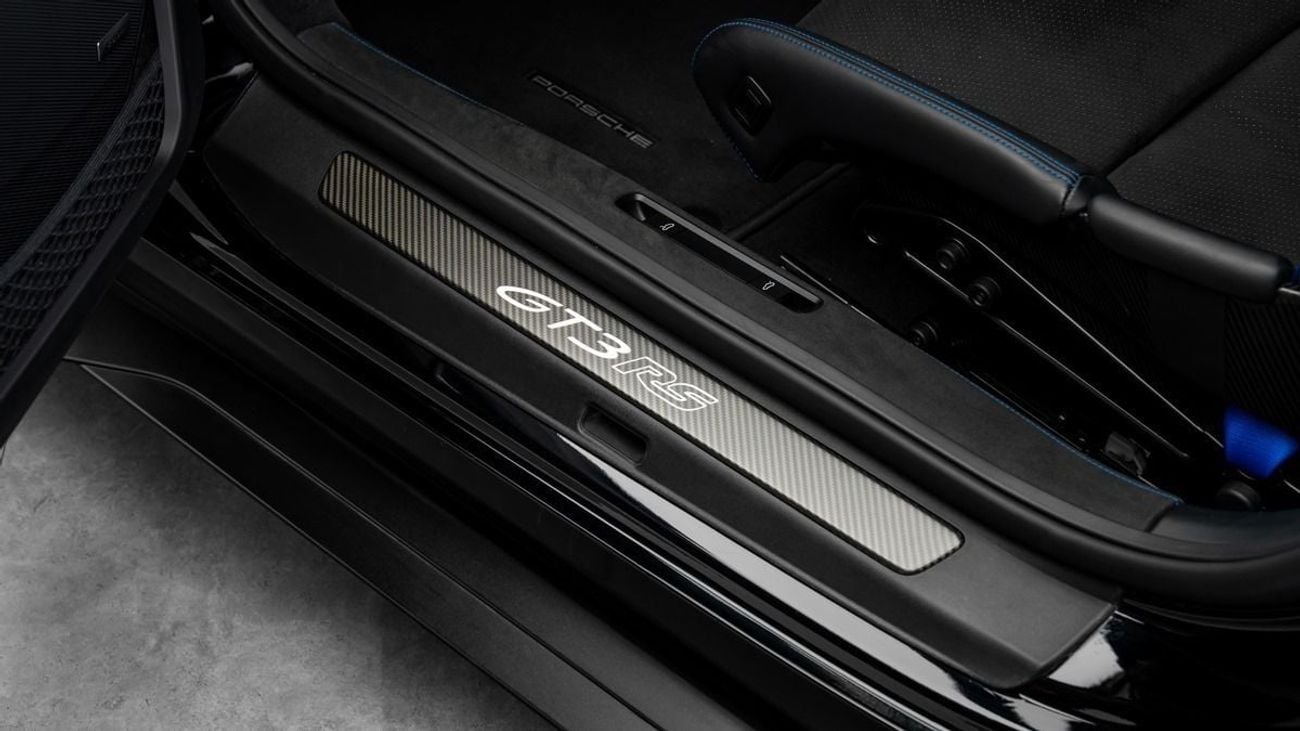 بورش 911 GT3 RS - 2024 - GCC Specs - Under Warranty