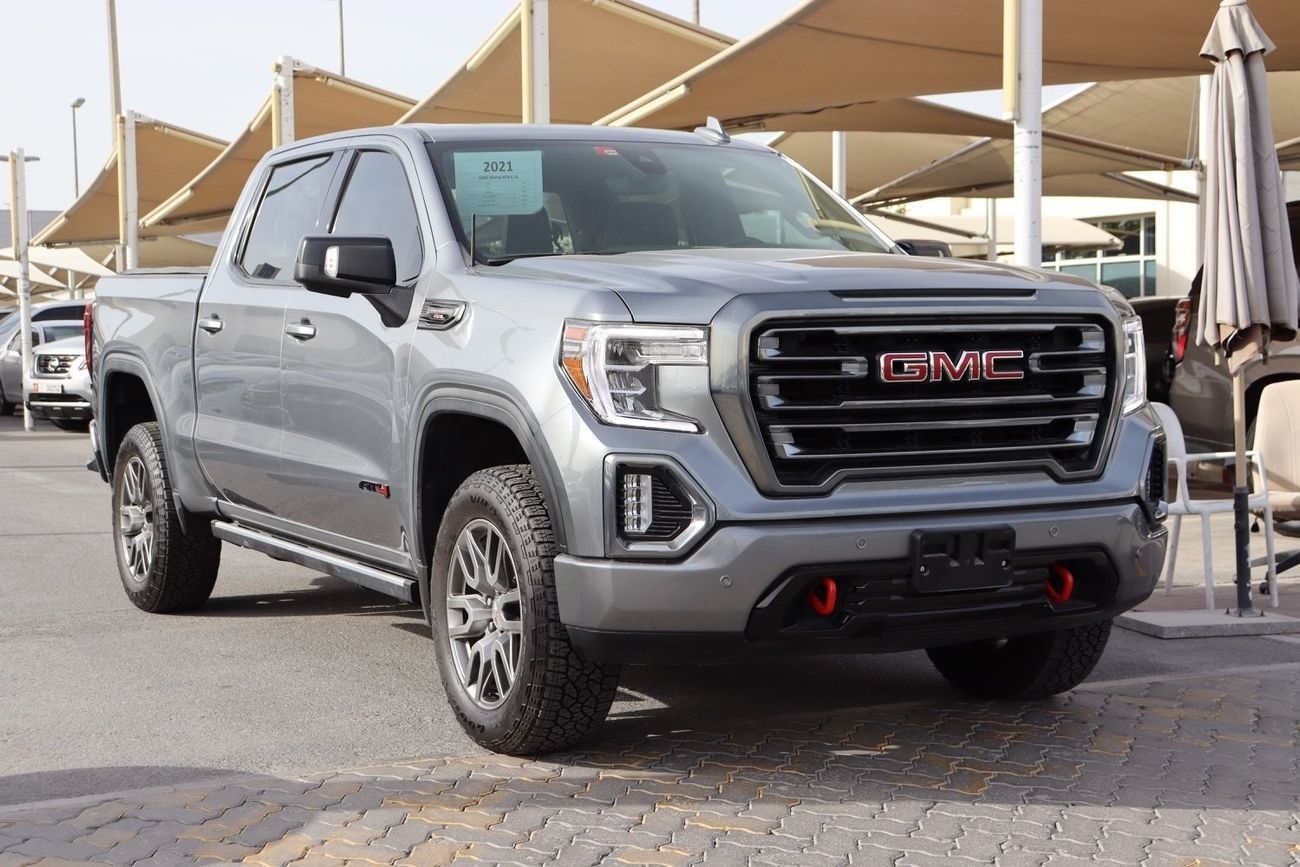 GMC Sierra GMC Sierra AT4 6.2L / GCC / Original Paint/ First Owner