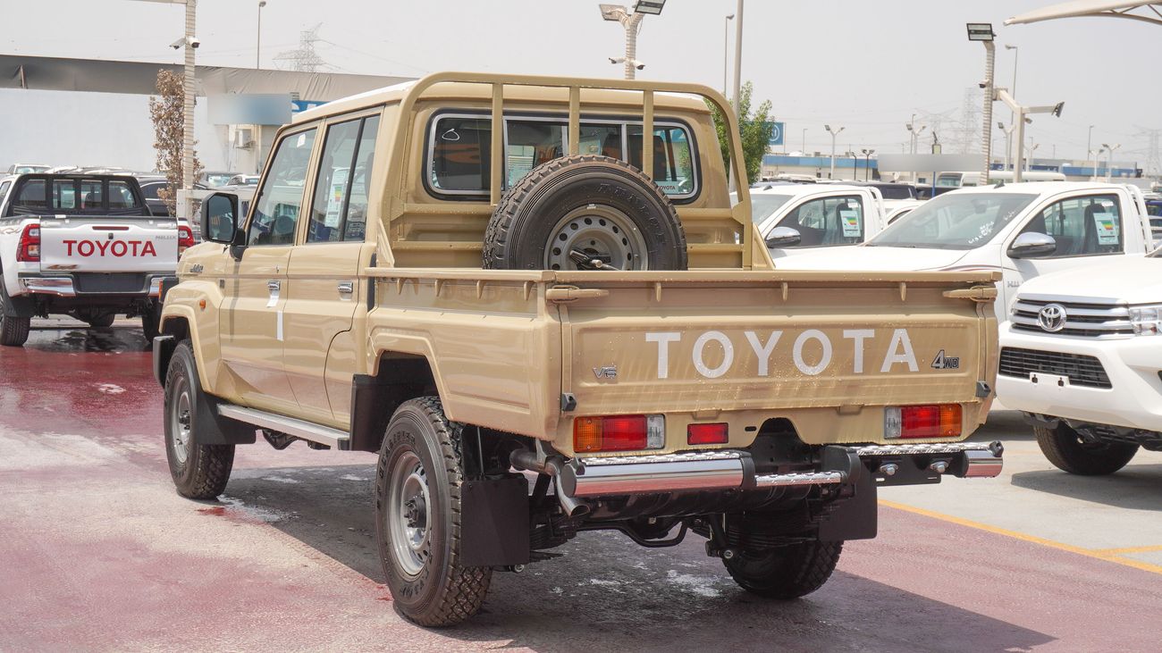 Toyota Land Cruiser Pick Up 4.0L V6 Double Cabin A/T