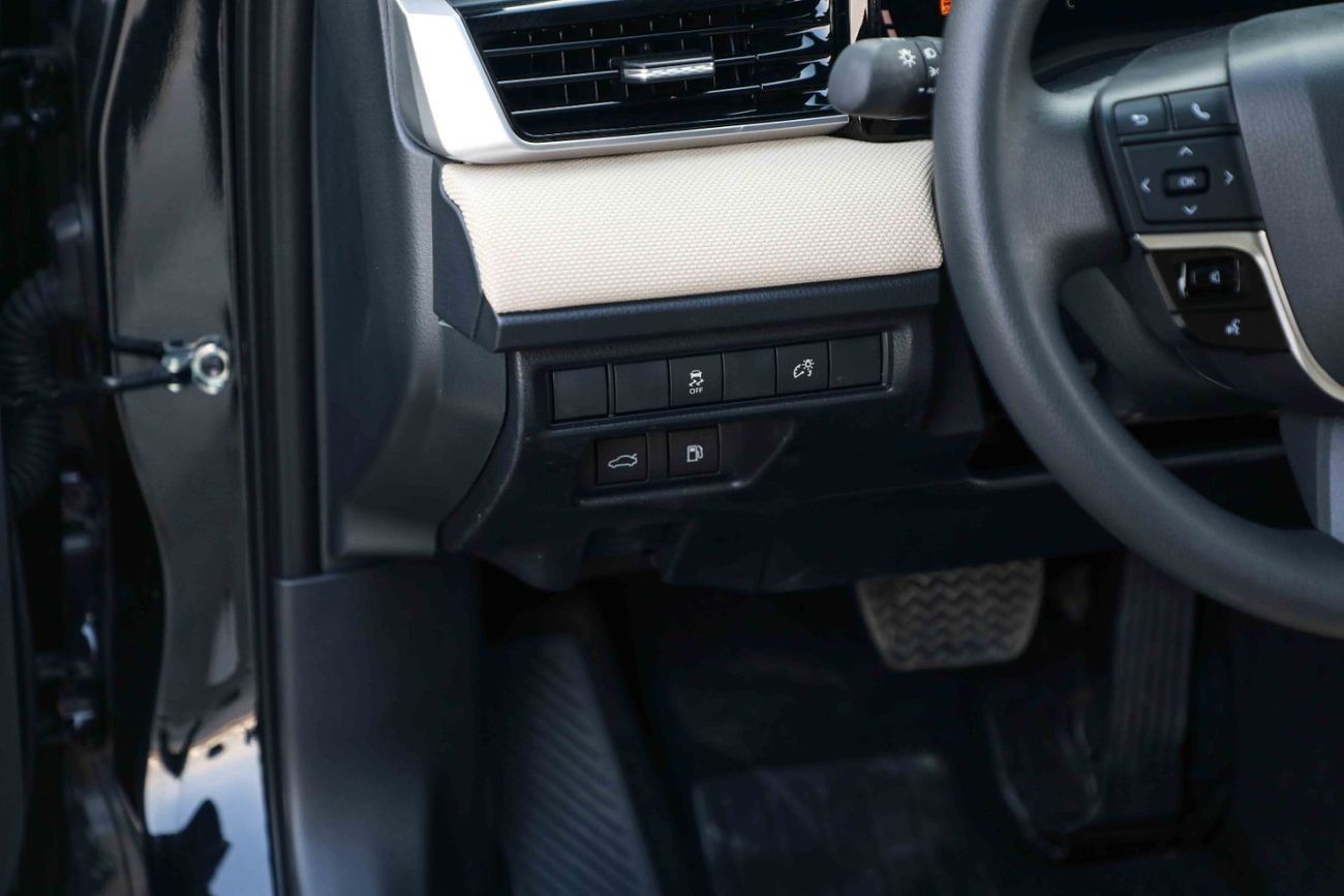 Toyota Camry 2025 TOYOTA CAMRY LE 2.5 Hybrid - PRECIOUS METAL inside BEIGE | Export Only