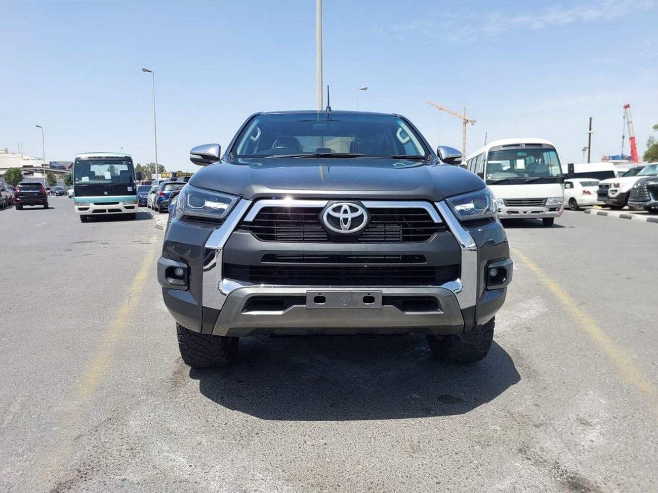 تويوتا هيلوكس TOYOTA HILUX PICKUP RHD 2017 MODEL 2.8 L DIESEL AUTOMATIC(PM93721)