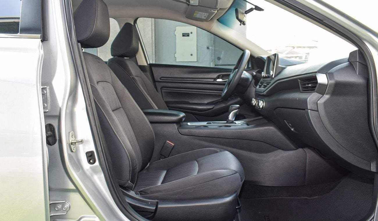 Nissan Altima S 2.5L