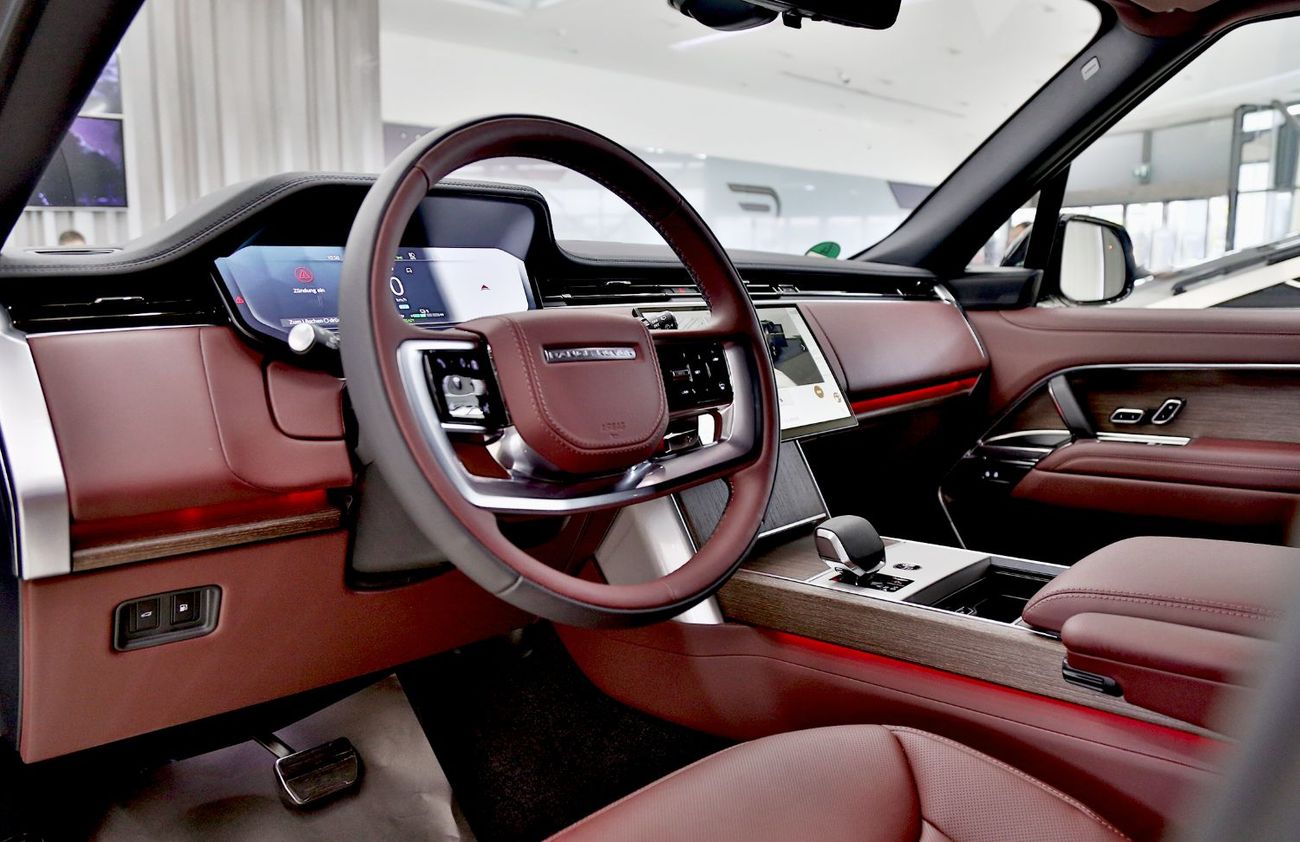Land Rover Range Rover 2025 plug-in Hybrid P550e German Specification