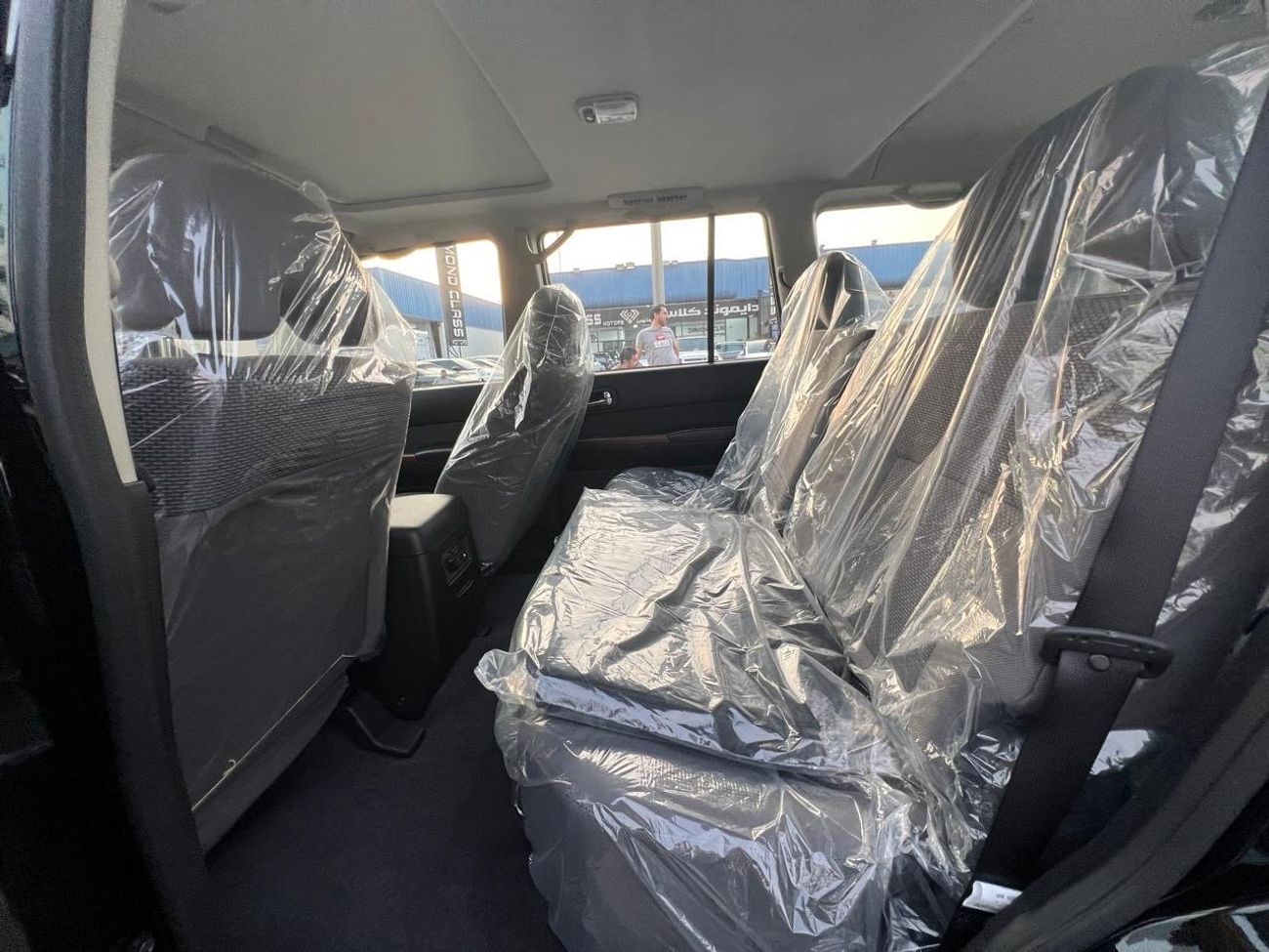 نيسان باترول سفاري Safari 4.8L M/T