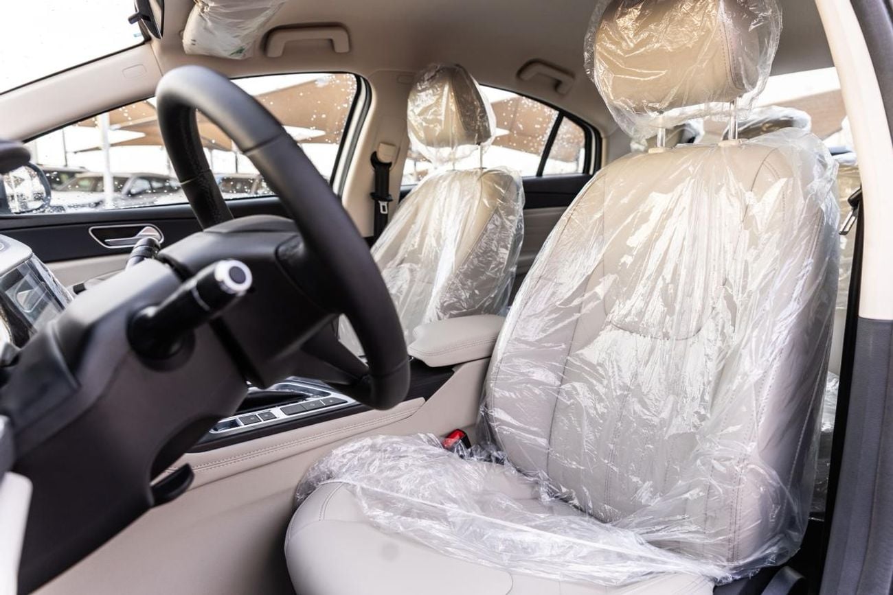 Chery Arrizo 5 2026 CHERY ARRIZO 5 SQR7  1.5L Sedan FWD WHITE / BEIGE