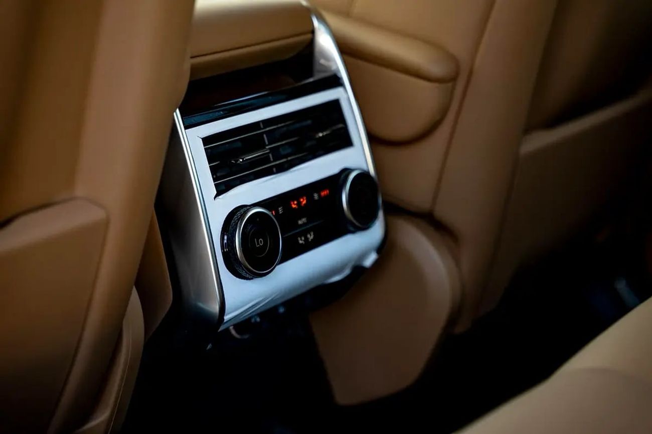 Land Rover Range Rover HSE P400