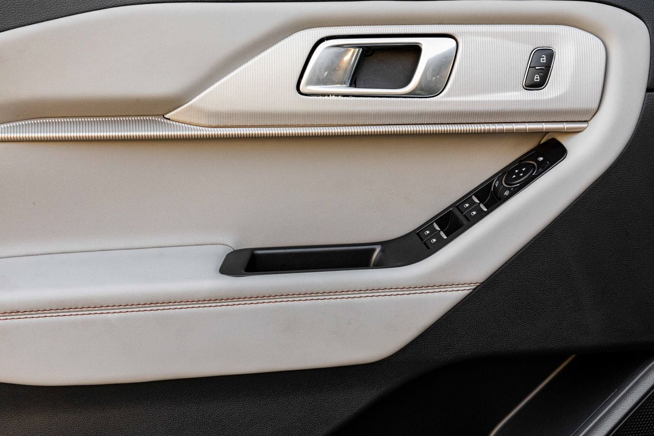 فورد إكسبلورر Explorer Active | 3,134 P.M | 0% Downpayment | Ford Warranty & Service!
