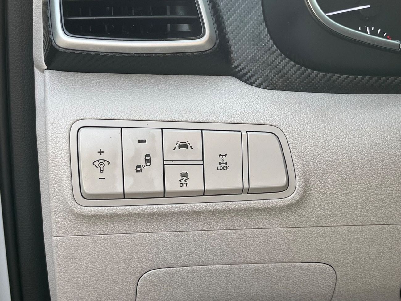 Hyundai Tucson 2020 HYUNDAI TUCSON 4x4 FULL OPTION IMPORTED FROM USA