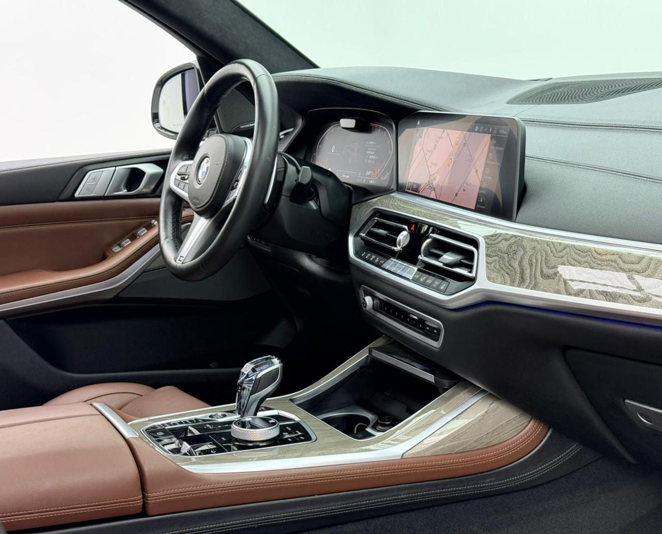 بي أم دبليو X7 2020 BMW X7 xDrive40i M-Sport, Warranty, Full BMW Service History, 7 Seater, Fully Loaded, GCC